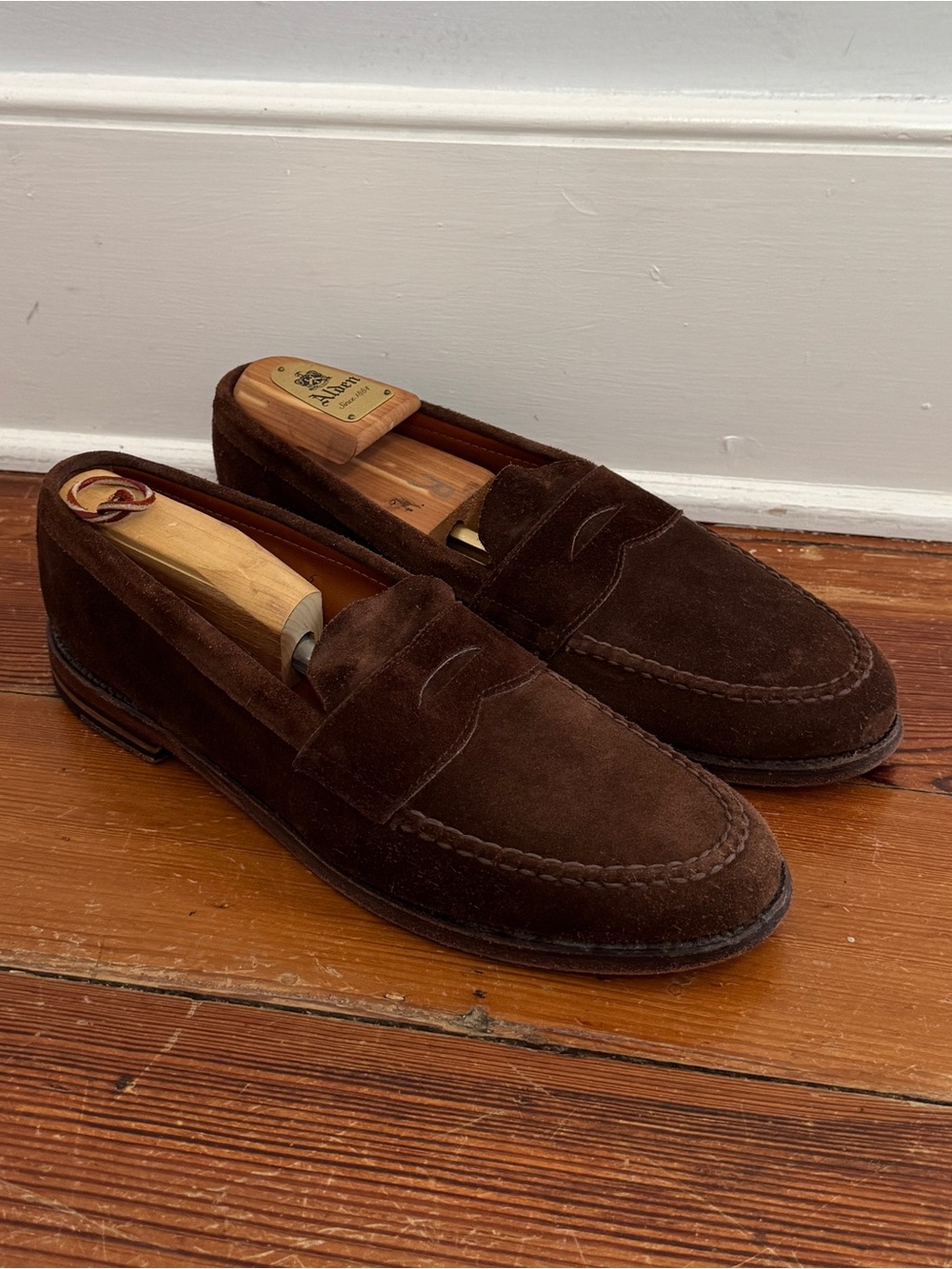 Alden Brown Suede Penny Loafers Men's Dress Shoes Size 10 USA w/ Shoe Trees